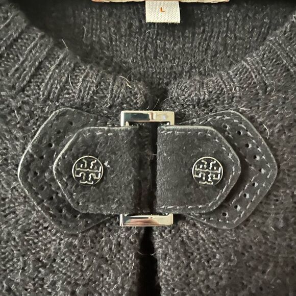 Tory Burch Women’s Large Wool Alpaca Tunic - Picture 2 of 4